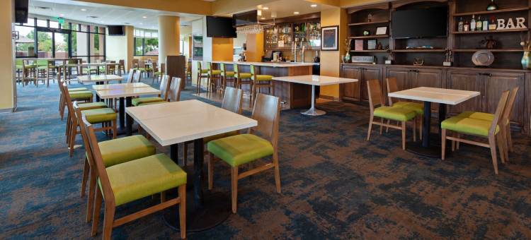 Holiday Inn 帕姆代尔，LANCASTER(Holiday Inn Palmdale-Lancaster)图片