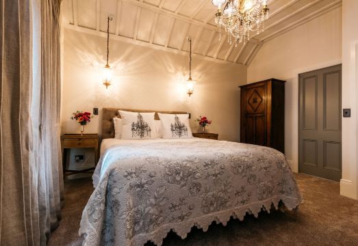 Mudbrick Cottages Hotel Overview