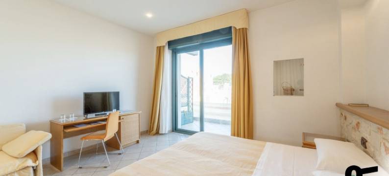 HOTIDAY 房间收藏 - 勒乌卡海滨(Hotiday Leuca Lungomare)图片