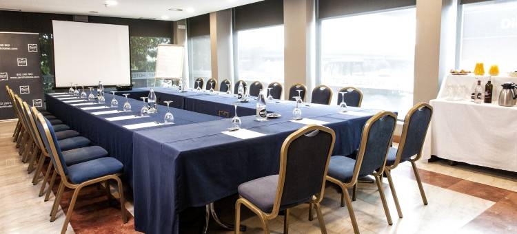 泽尼特洛格罗尼奥酒店(Zenit Logroño)图片