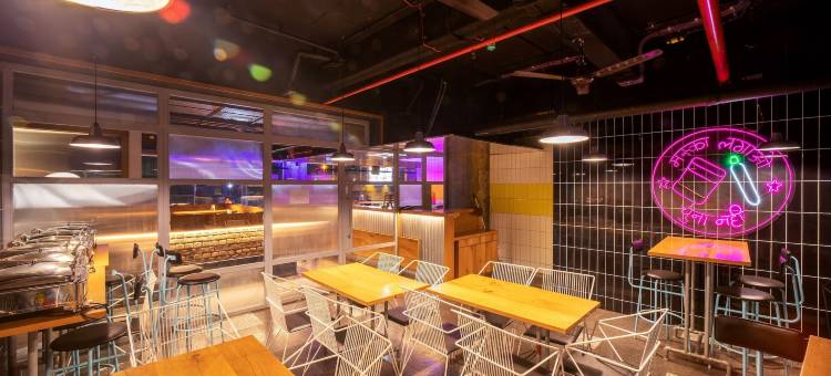 摩纳克MIDC拉巴勒酒店(The Monarch)图片