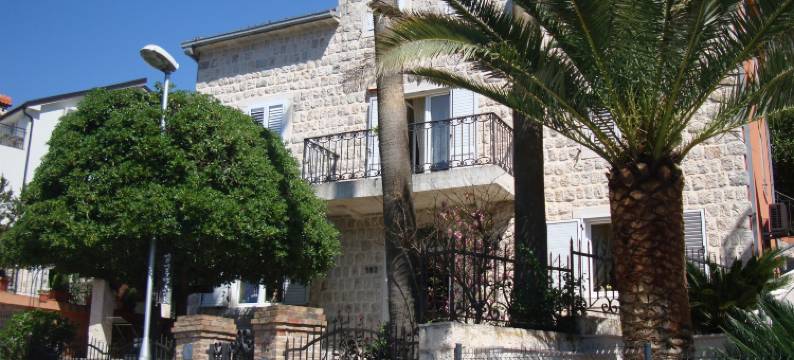 兹维采儿别墅酒店(Villa Perla Del Mare)图片