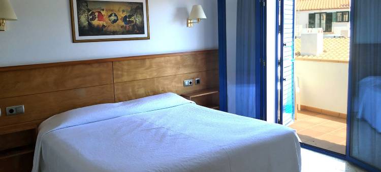 奥克塔维亚卡达克斯酒店(Hotel Octavia)图片