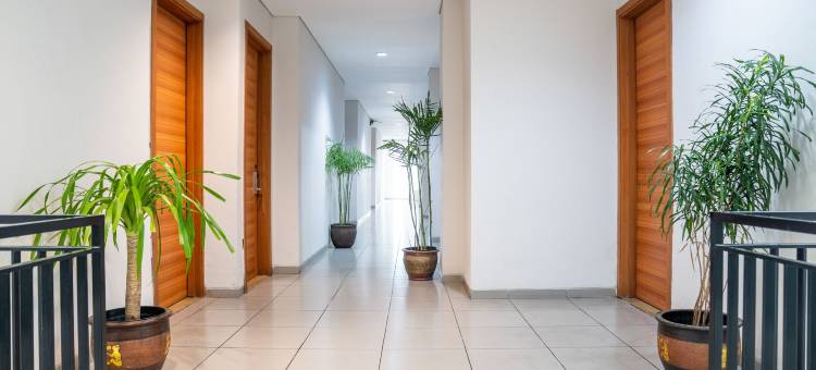 古宁安勒格林套房酒店(LeGreen Suite Kuningan)图片