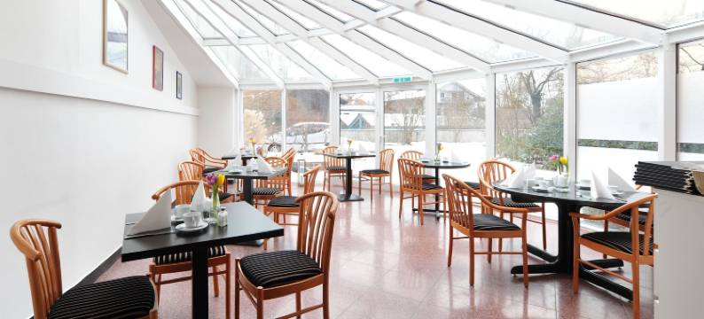 安巴赛德公园酒店(Ambassador Parkhotel)图片