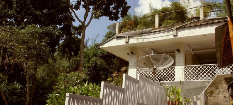 伦邦班塔尔牯岭别墅(Bantal Guling Villa)图片