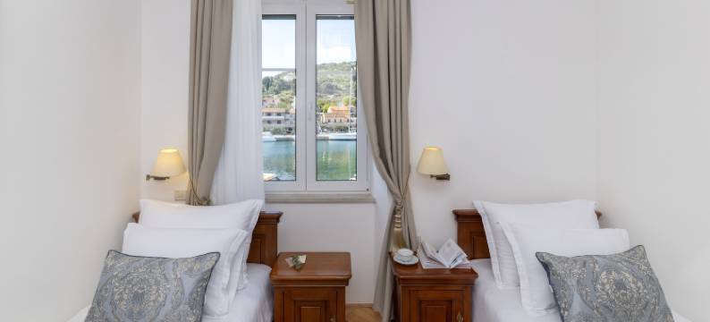 历史帝斯诺酒店(Heritage Hotel Tisno)图片