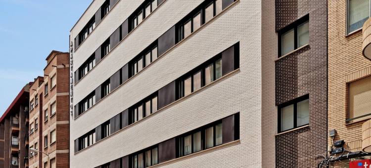 洛格罗尼奥套房赛柯特尔酒店(Sercotel Logroño Suites)图片