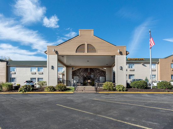 新堡凯艺套房酒店