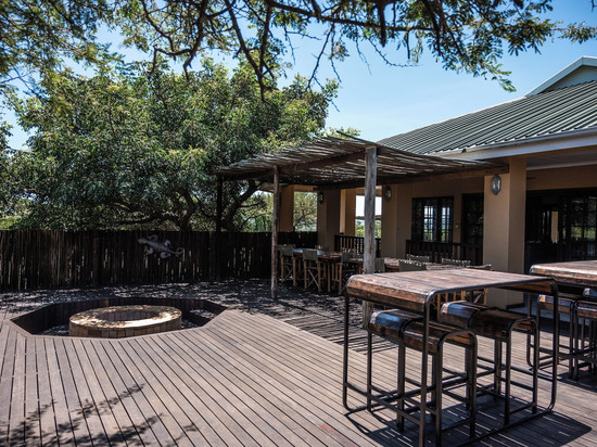 杜伊克尔游戏旅馆