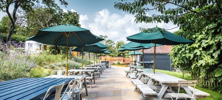 邓尼奇船舶旅馆(The Ship at Dunwich)图片