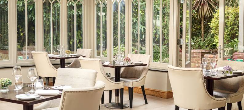 乌托邦温泉露希尔农庄酒店(Rowhill Grange Hotel & Utopia Spa)图片