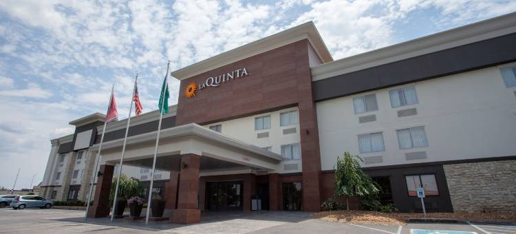 纳什维尔古德利茨维尔拉昆塔温德姆套房酒店(La Quinta Inn & Suites by Wyndham Goodlettsville - Nashville)图片