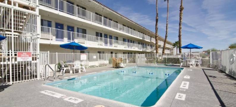 二十九棕榈村6号汽车旅馆(Motel 6 Twentynine Palms, CA)图片