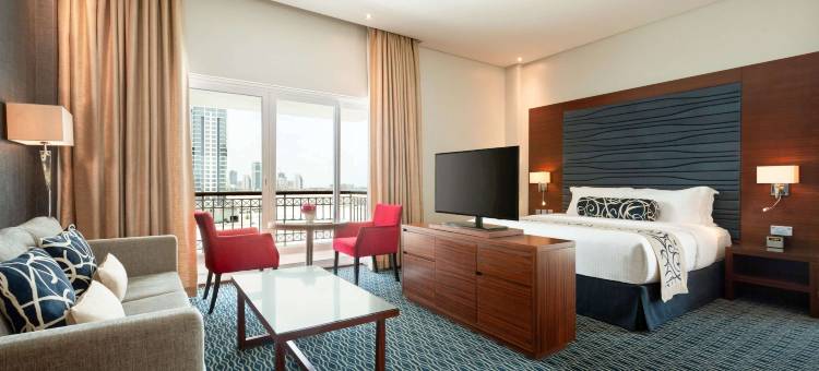 麦纳麦市中心温德姆华美达酒店(Ramada by Wyndham Manama City Centre)图片