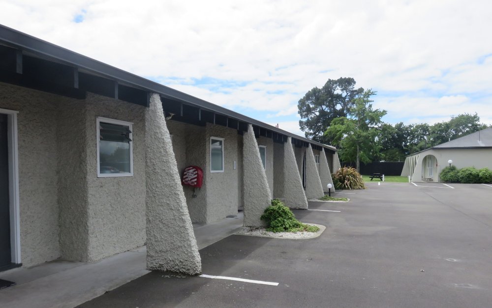 Aztec MotelOver view