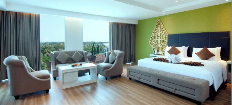 阿迪苏琪普托白金会议中心酒店(Platinum Adisucipto Hotel & Conference Center)图片