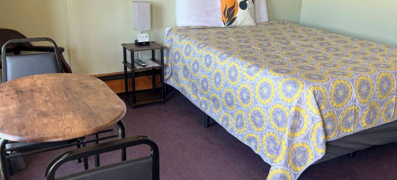 中城旅馆与套房(Midtown Inn & Suites)图片