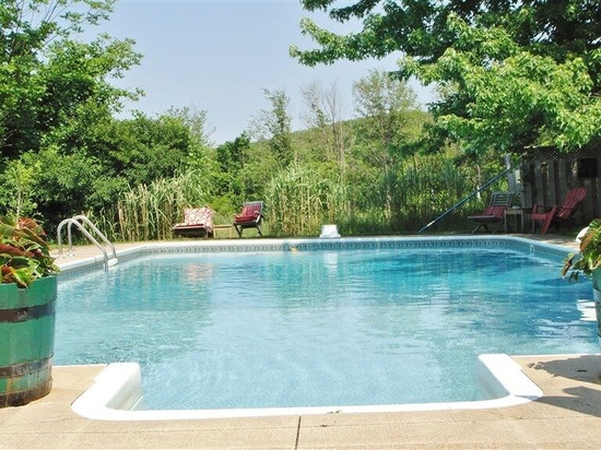 美丽河谷江山旅馆