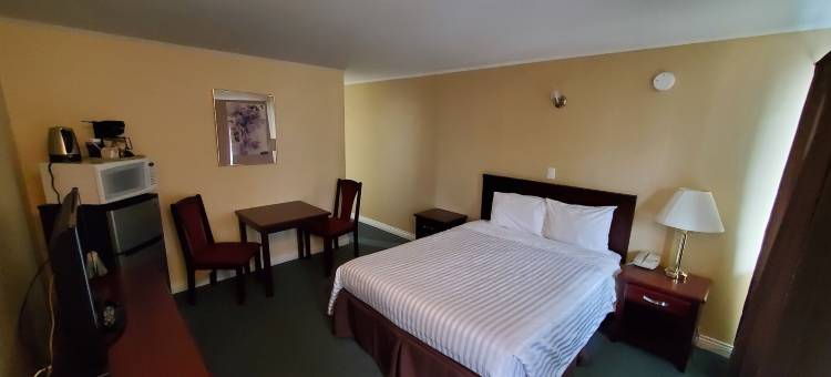 科莫克斯谷旅馆及套房酒店(Comox Valley Inn & Suites)图片