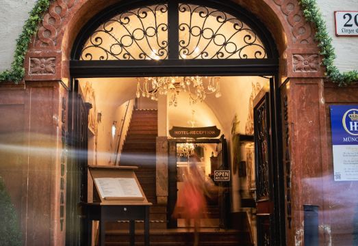 Altstadt Hotel StadtkrugHotel Overview