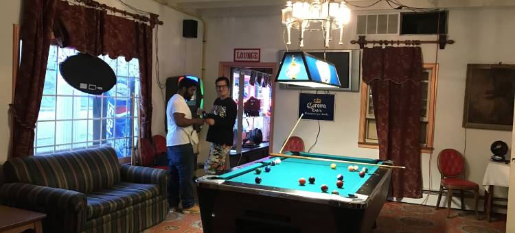 阿尔图纳休闲酒店(Relax Inn Altoona)图片
