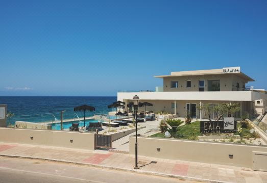 Elia Sea Suites Hotel Overview