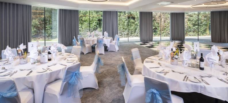 Holiday Inn 伦敦 - 谢珀顿(Holiday Inn LONDON - SHEPPERTON by IHG)图片