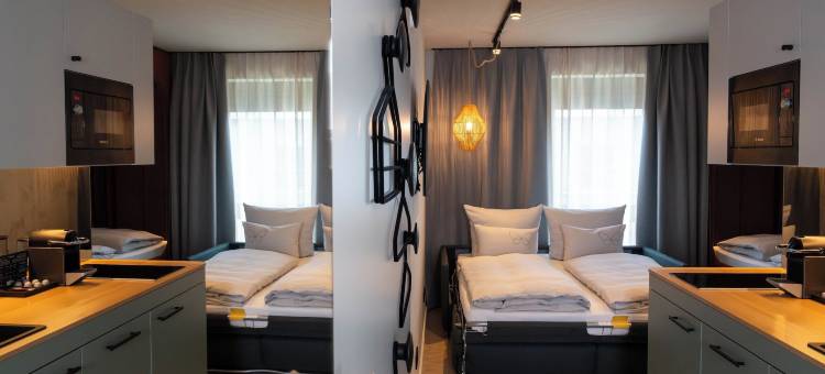 茧特蕾西恩维泽(Cocoon Theresienwiese)图片