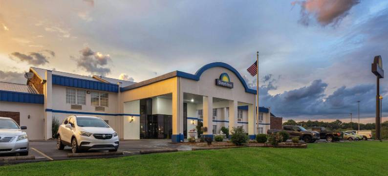 麦迪逊维尔戴斯酒店(Days Inn by Wyndham Madisonville)图片