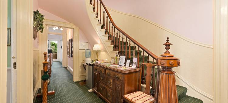 音译为: 开布尔斯酒国旅馆(The Gables Wine Country Inn)图片