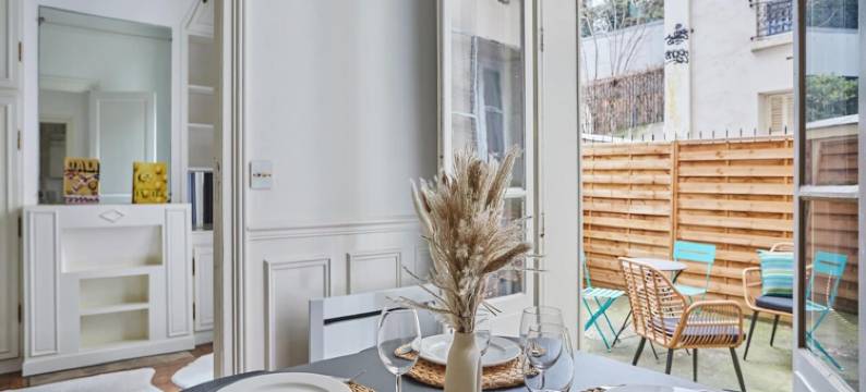 Superb Eiffel Tower Terrace Apartment图片