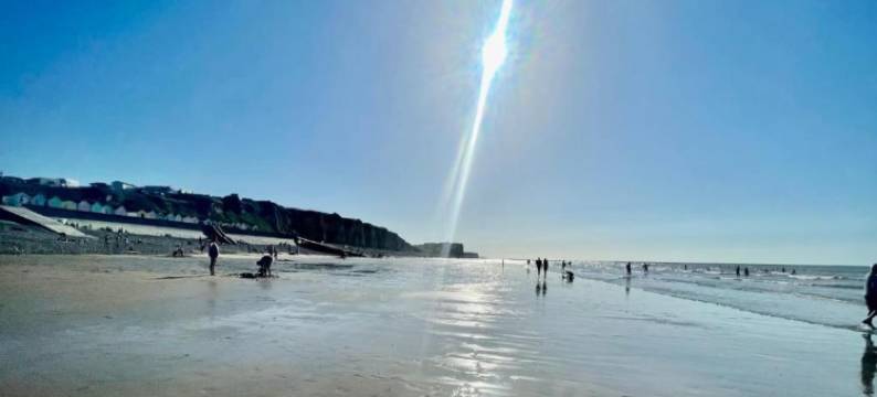 Cottage in Le Bourg-Dun near the Sea图片