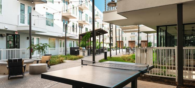 Beautiful 3 bedroom oasis close to downtown图片