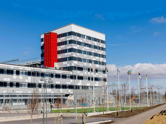 林雪平体育场直接公寓