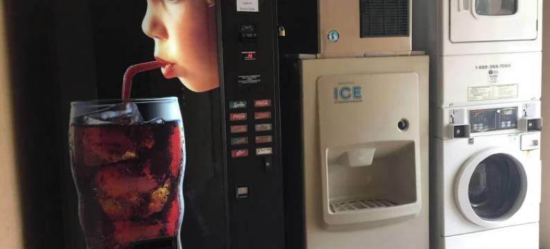 沃尔顿堡滩玛丽埃斯特贝蒙特套房酒店(Townhouse Fort Walton Beach Hurlburt Field)图片