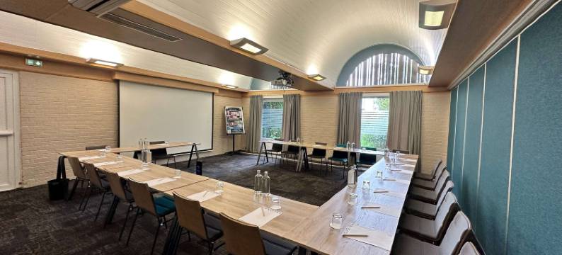 莱斯努瓦耶勒诺富特酒店(Novotel Lens Noyelles)图片