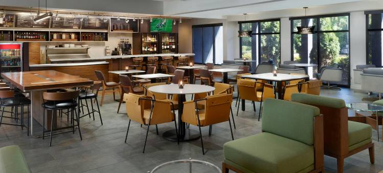 亚特兰大周界中心万怡酒店(Courtyard Atlanta Perimeter Center)图片