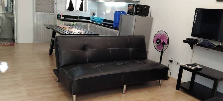 3套两卧室公寓，每套适合12人，距离海滩3公里(3 x 2BR each good for 12pax 3km to beach)图片