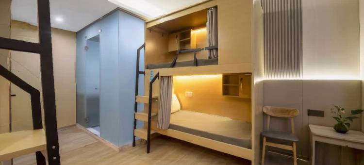 杭州驿客行青年酒店(龙湖紫荆天街店)图片