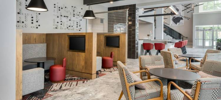 雅典市中心万怡酒店(Courtyard Athens Downtown)图片