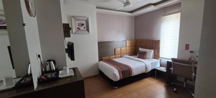 波泰尔阿提舍酒店(Hotel Atishay)图片