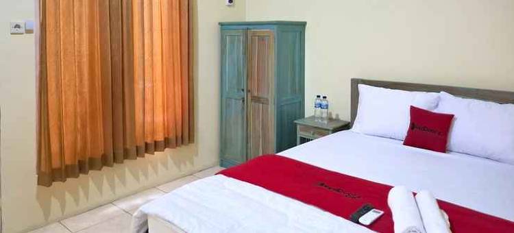RedDoorz near Alun Alun Jepara图片