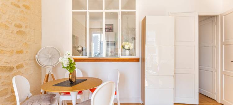 GuestReady - 明亮市中心公寓 带停车位(GuestReady - Bright Apt in City Centre w/ Parking)图片