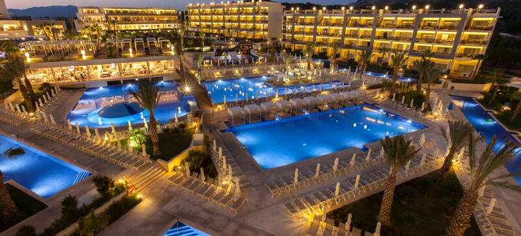 萨菲罗宫西拉斯酒店(Zafiro Palace Alcudia)图片
