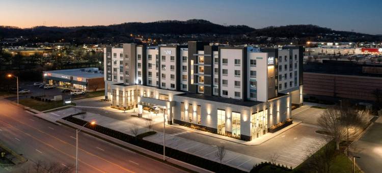 万豪弗兰克林温泉万枫酒店(Fairfield Inn & Suites Franklin Cool Springs)图片