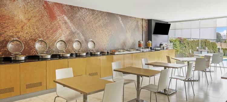 佩里诺特快捷假日酒店(Fiesta Inn Express Perinorte)图片