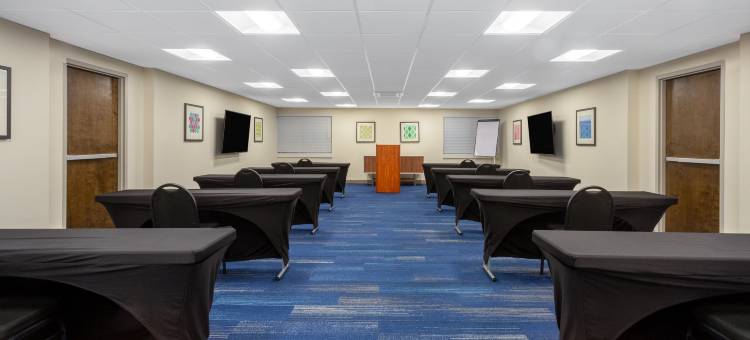 普鲁士王镇智选假日套房酒店(Holiday Inn Express & Suites PHILADELPHIA - KING OF PRUSSIA by IHG)图片