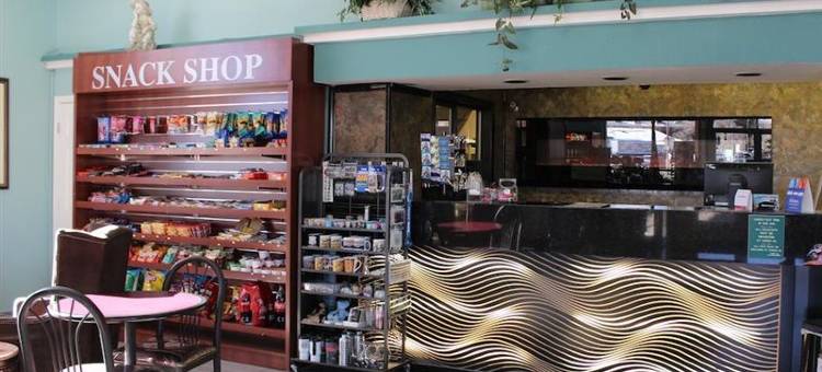 瑙-市中心温德姆速8酒店及会议中心(Super 8 by Wyndham Nau/Downtown Conference Center)图片