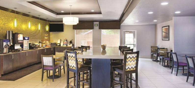 坦帕湾区-南坦帕拉昆塔温德姆套房酒店(La Quinta Inn & Suites by Wyndham - Tampa South)图片